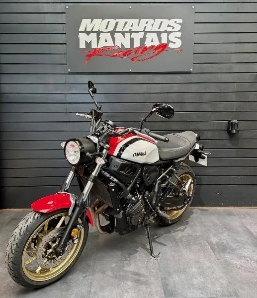 XSR 700 ABS