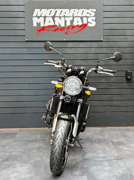 Z900 RS
