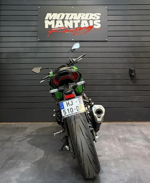 Z 900