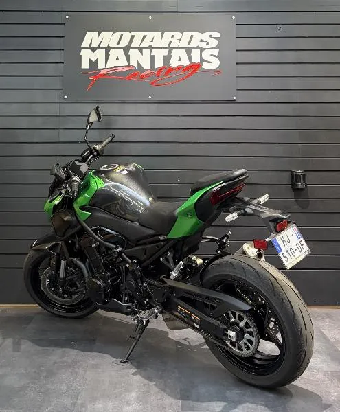 Z 900
