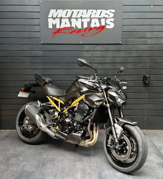 Z 900