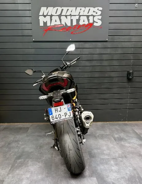 Z 900