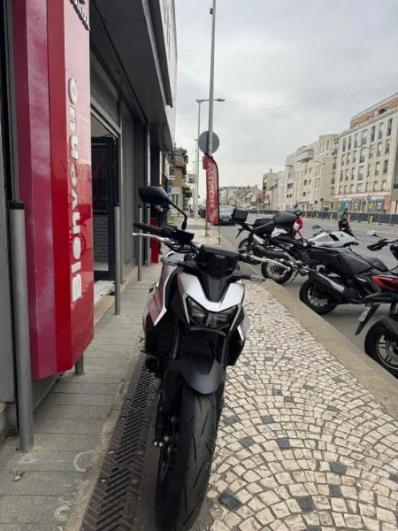 CB 750 HORNET