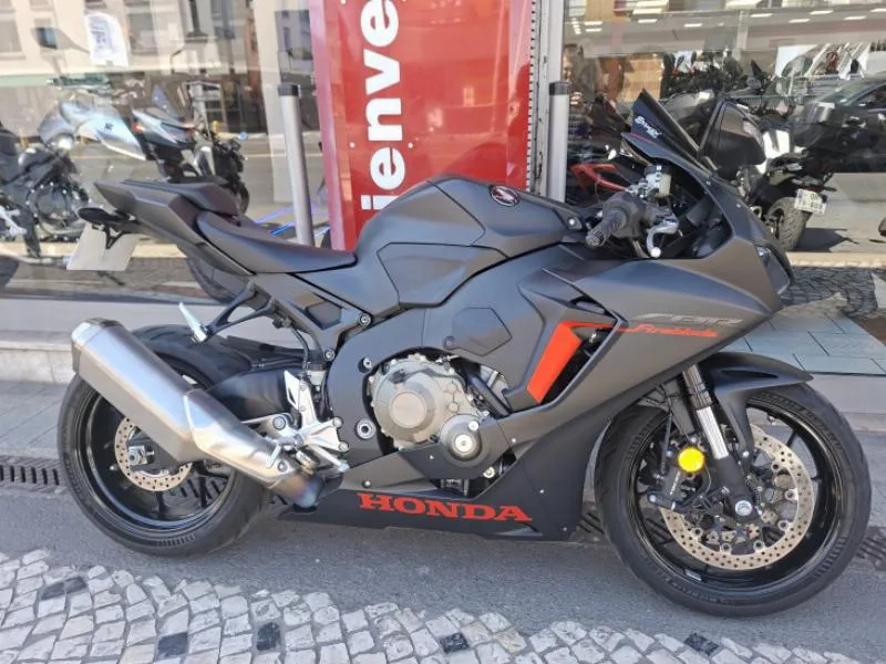 CBR 1000 RR FIREBLADE