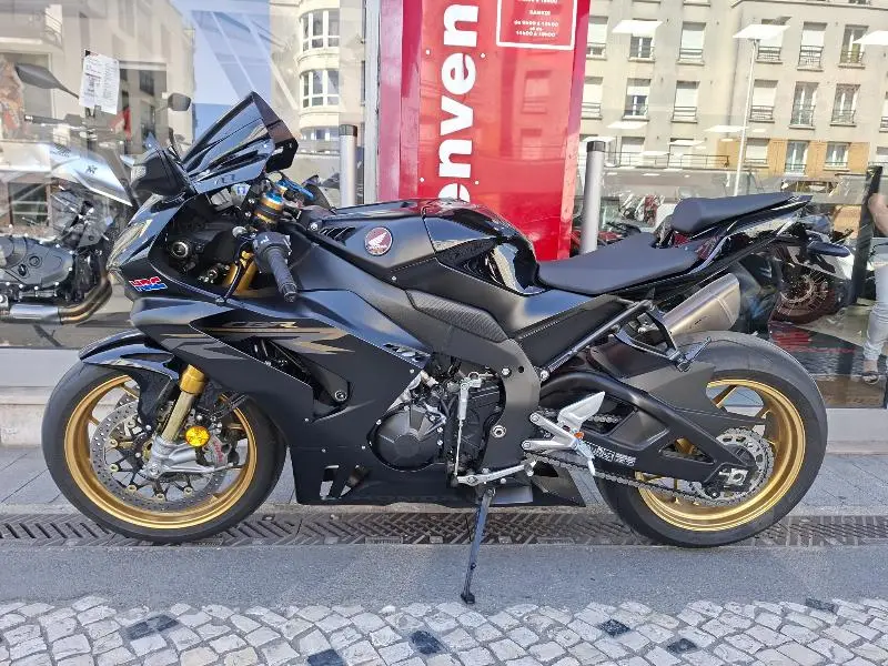 CBR 1000  RRR FIREBLADE SP