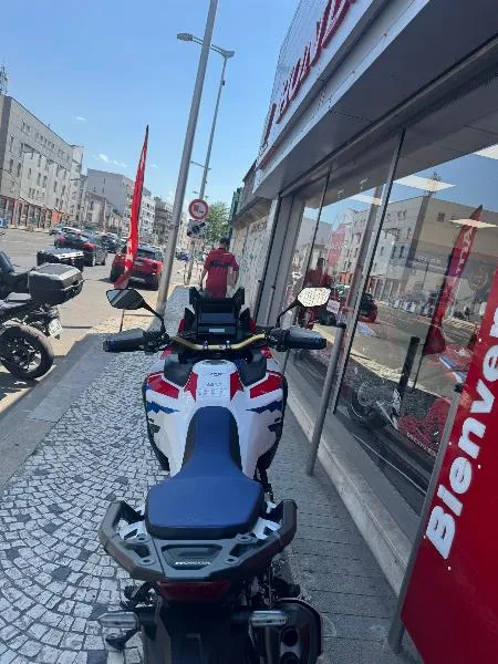 CRF 1100 L AFRICA TWIN  ADVENTURE SPORTS DCT
