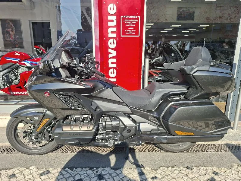 GL 1800 GOLDWING TOURING DCT 2024