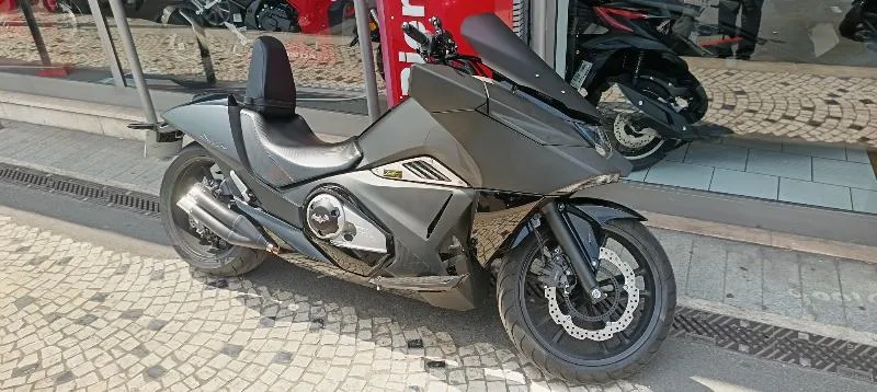 NM4 VULTUS