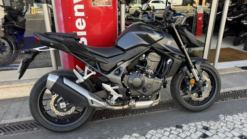 CB 750 HORNET