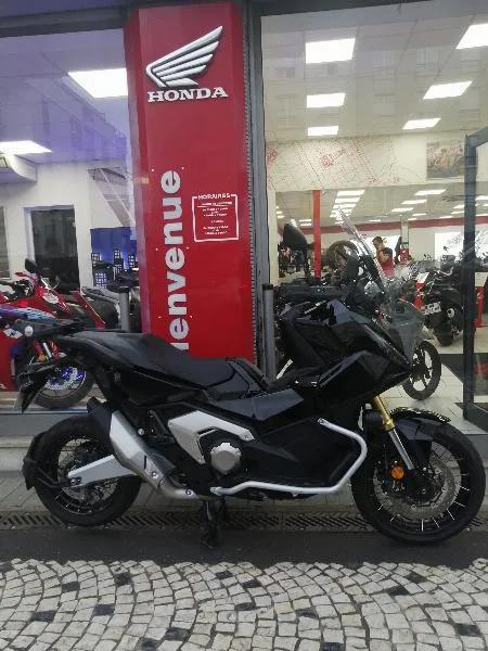 XADV 750