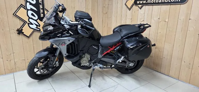 MULTISTRADA V4 S