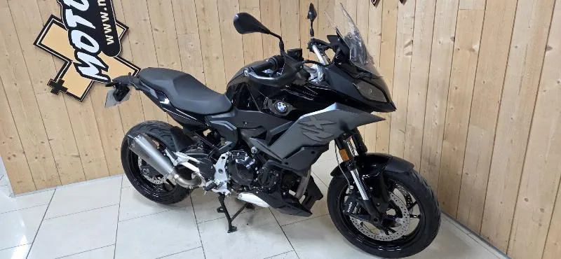 F 900 XR