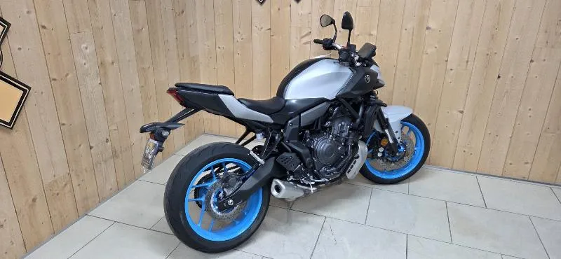 MT07 