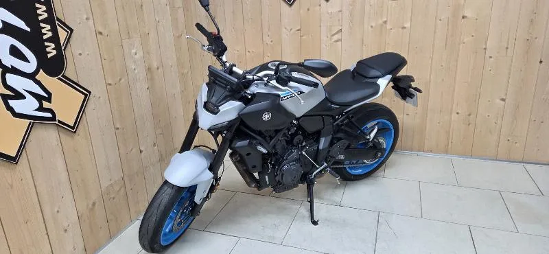 MT07 