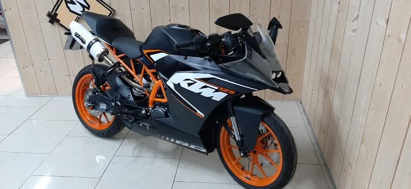 RC 125 2015
