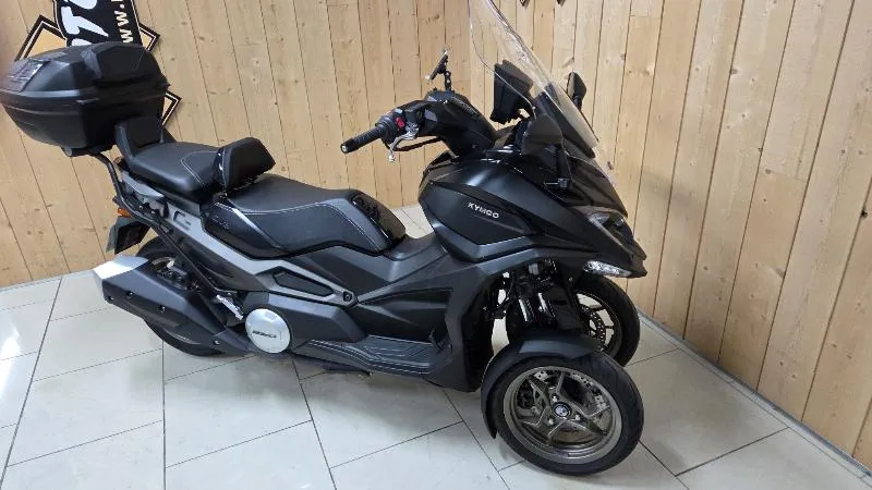 CV3 550