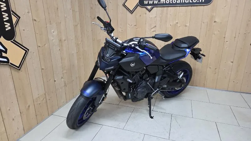 MT07 