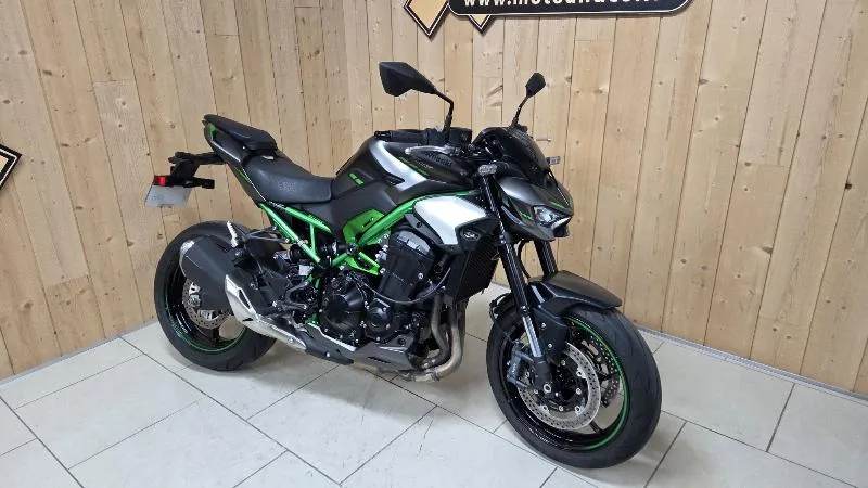 Z 900