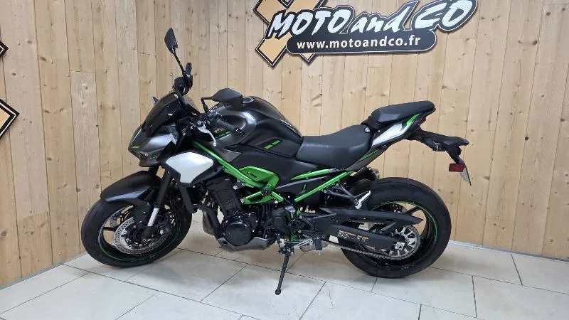 Z 900