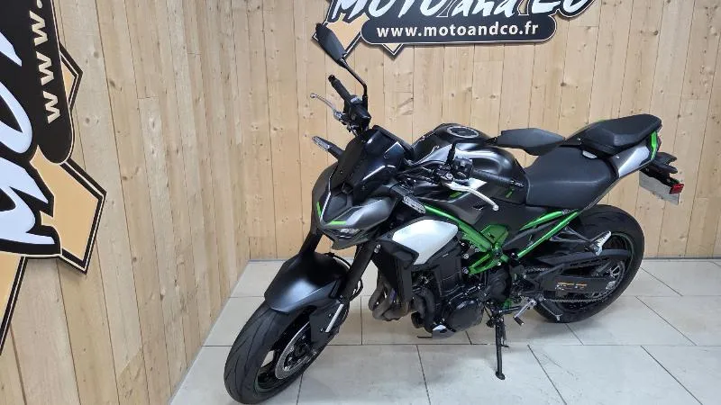 Z 900