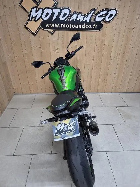 Z 900
