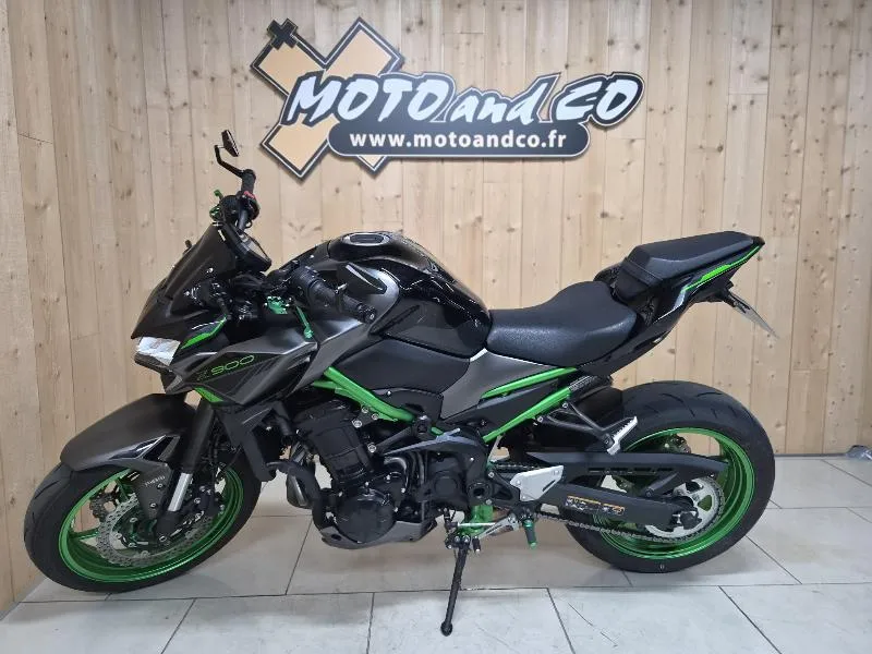 Z 900