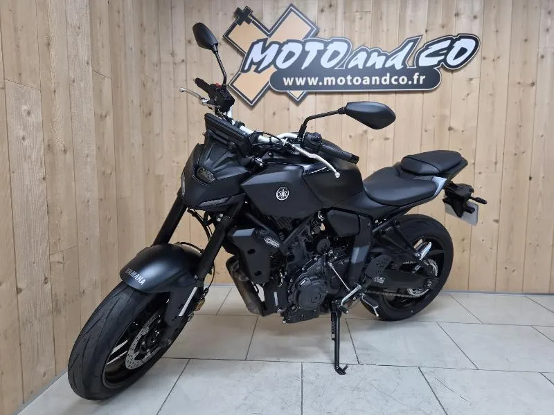 MT07 