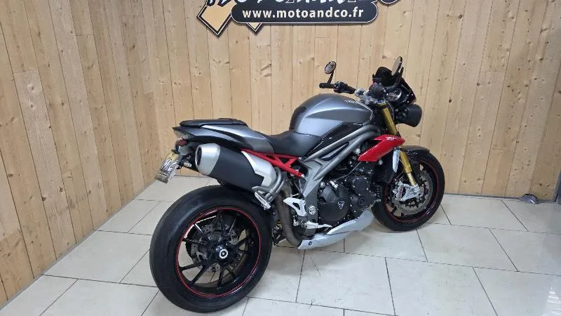 SPEED TRIPLE 1050