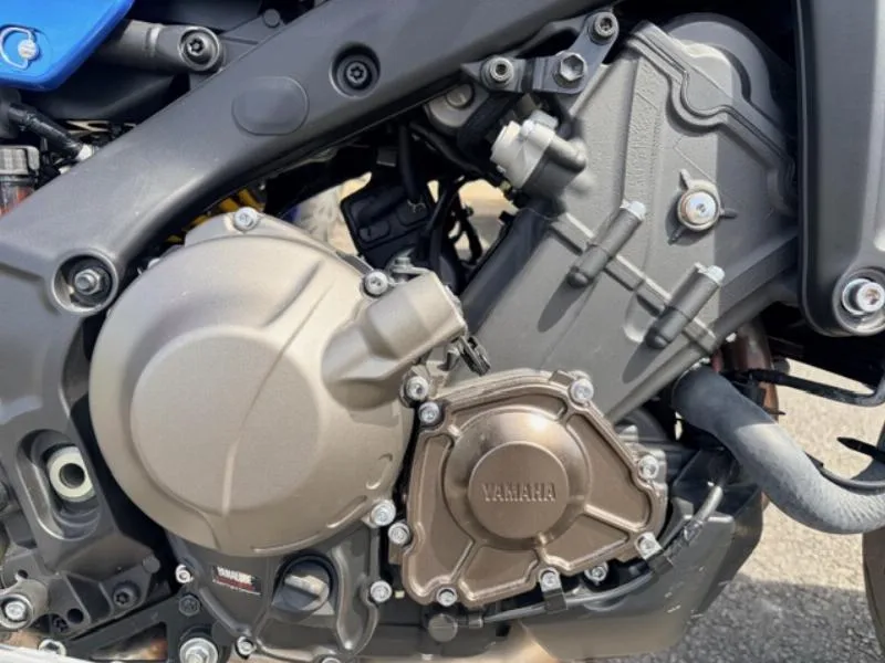 XSR 900