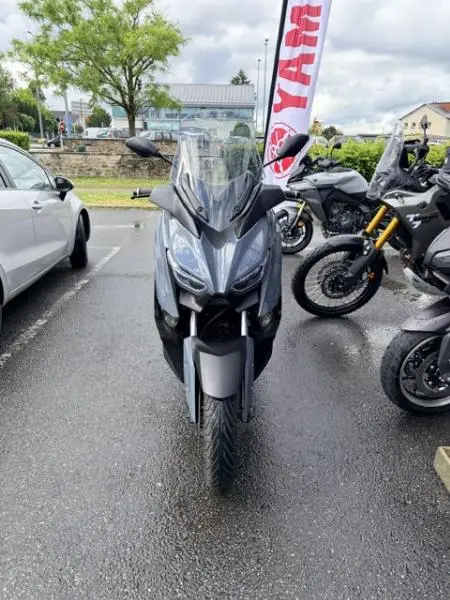 XMAX 300 Tech Max