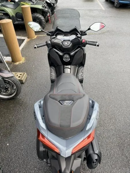 XMAX 300 Tech Max