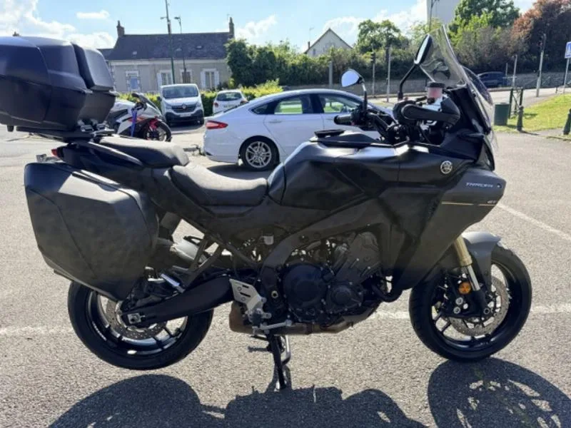 TRACER 9 GT
