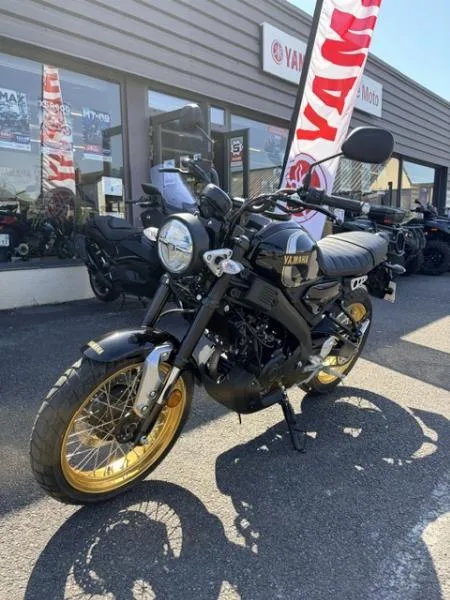 XSR 125 Legacy