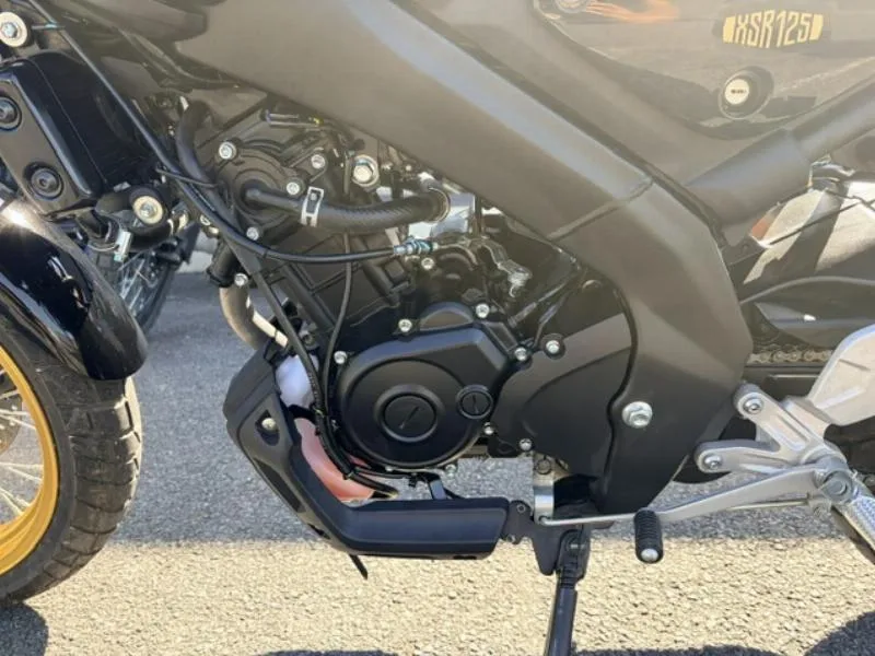 XSR 125 Legacy