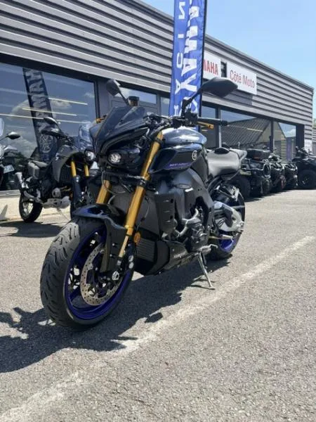MT10 SP
