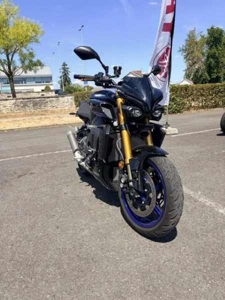 MT10 SP