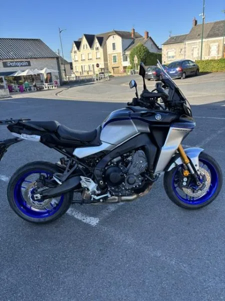 TRACER 9 GT 