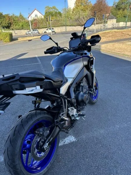 TRACER 9 GT 