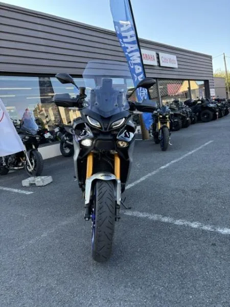 TRACER 9 GT 