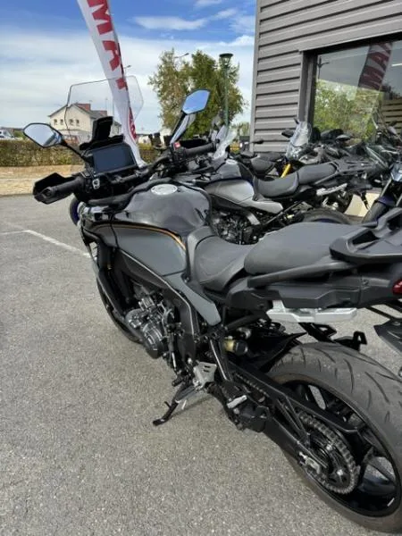TRACER 9 GT