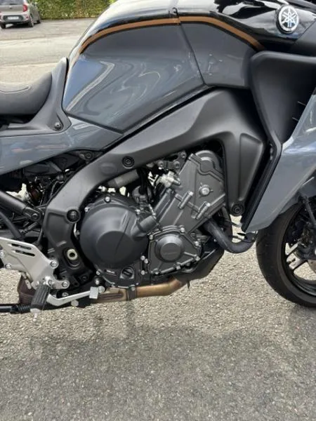 TRACER 9 GT