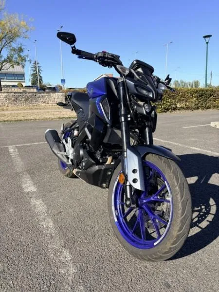 MT125 ABS
