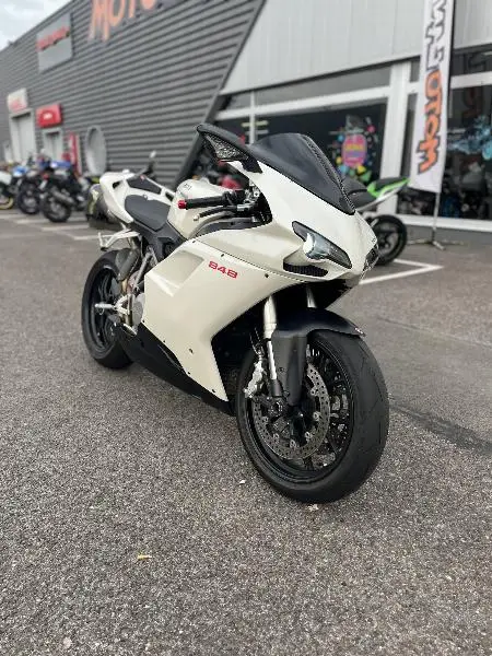 848