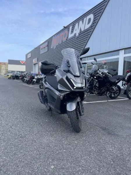 SKYTOWN 125