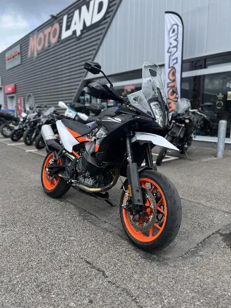 890 ADVENTURE SMT