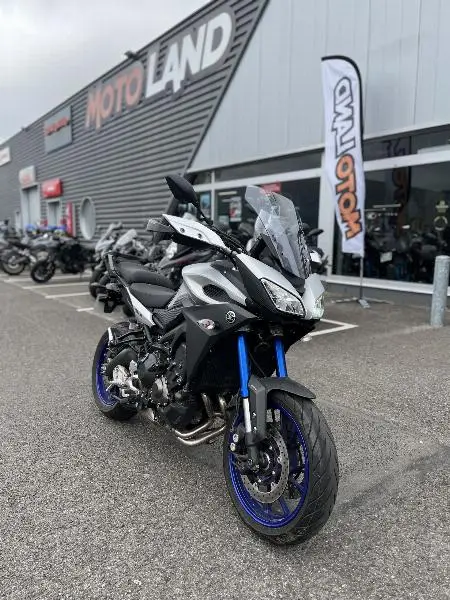 MT09 TRACER