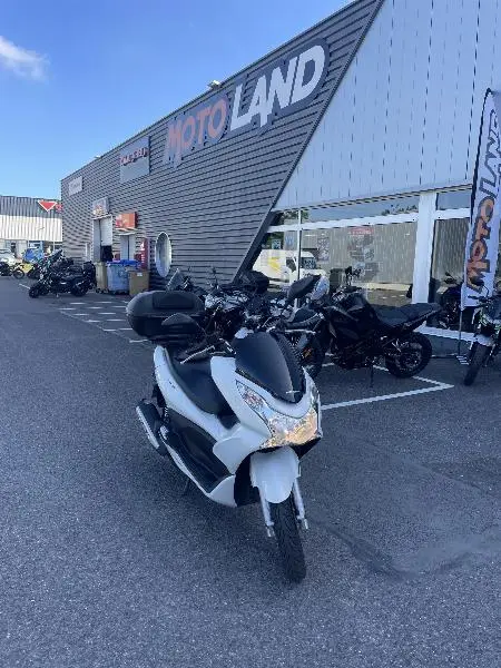 PCX 125