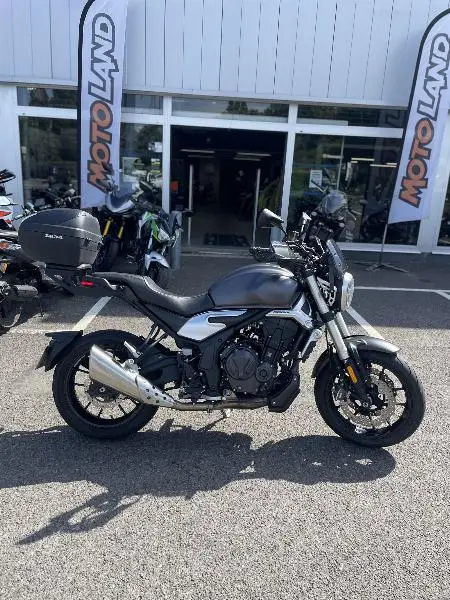 500 AC