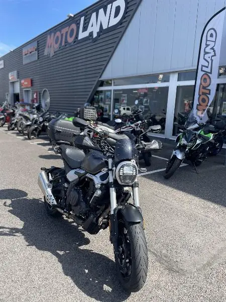 CB 1100 RS