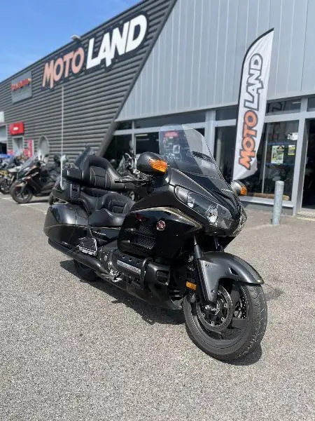 GL1800 GOLDWING